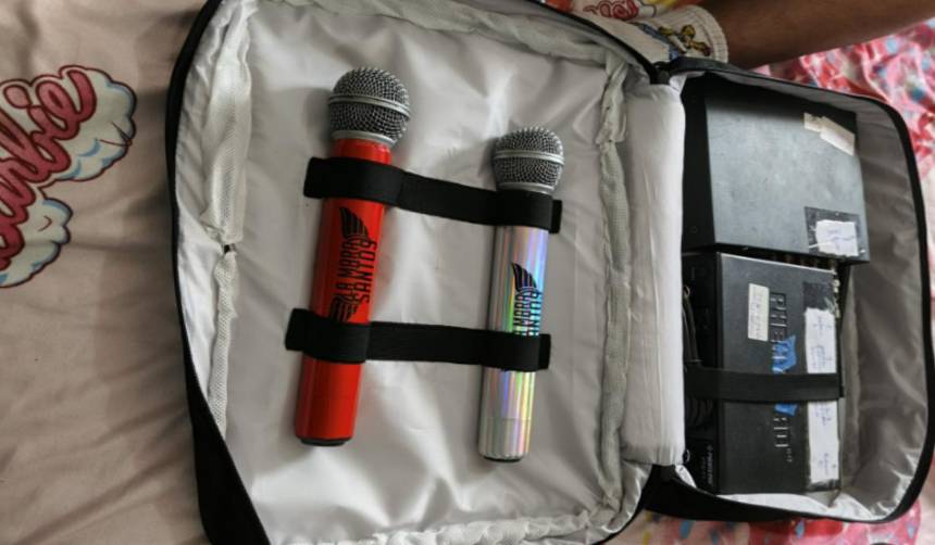 Agrupación musical argentina La Mara Santos denuncia robo de instrumentos en Oruro