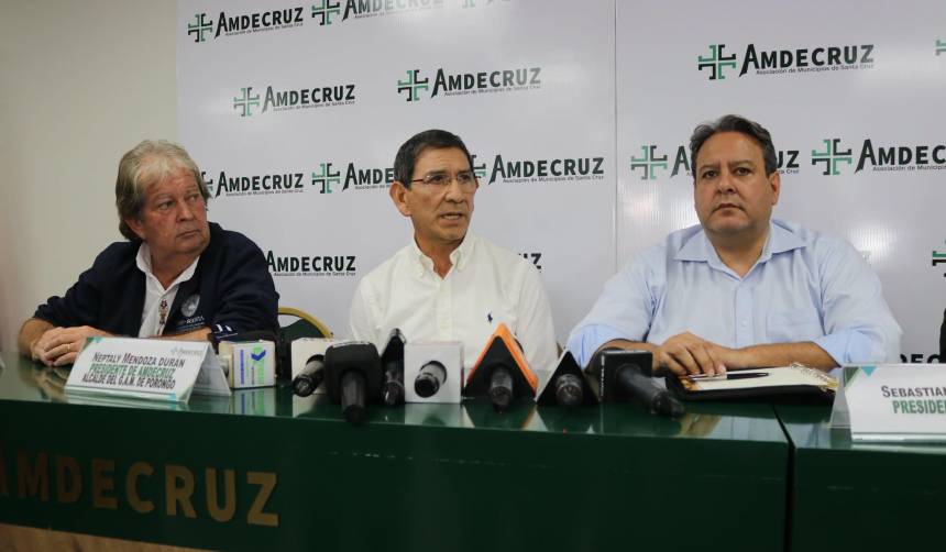Emergencia por diésel: Estos son los puntos acordados entre YPFB y municipios cruceños