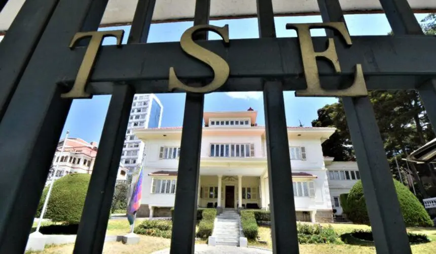 Segunda vuelta: El TSE le puso fecha a la posible renuncia de uno de los candidatos; estas son las fechas clave
