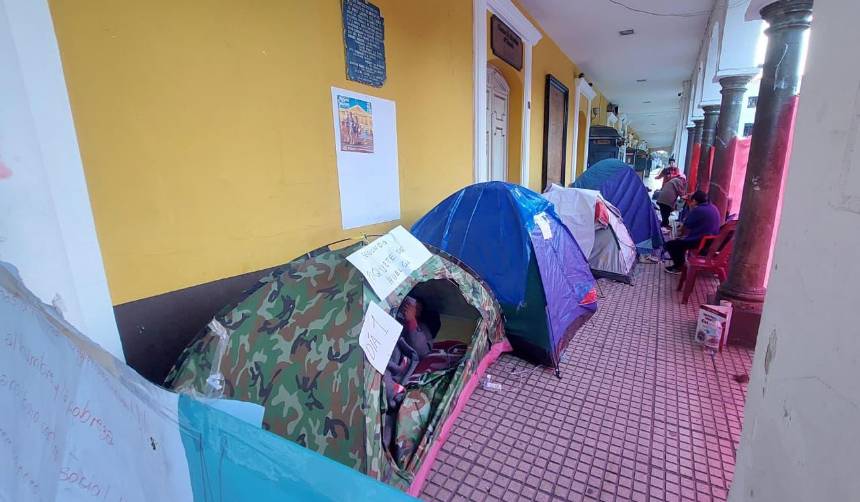 Cochabamba: Juntas Vecinales piden reponer subvención a combustibles y se suman a la huelga de hambre