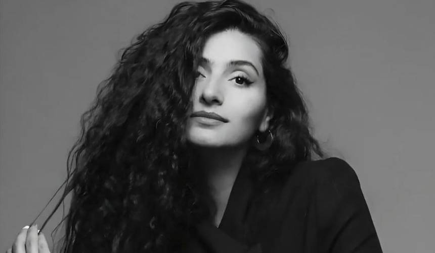 Vero Pérez es considerada una de las voces más poderosas de la música boliviana por la revista Vogue de México