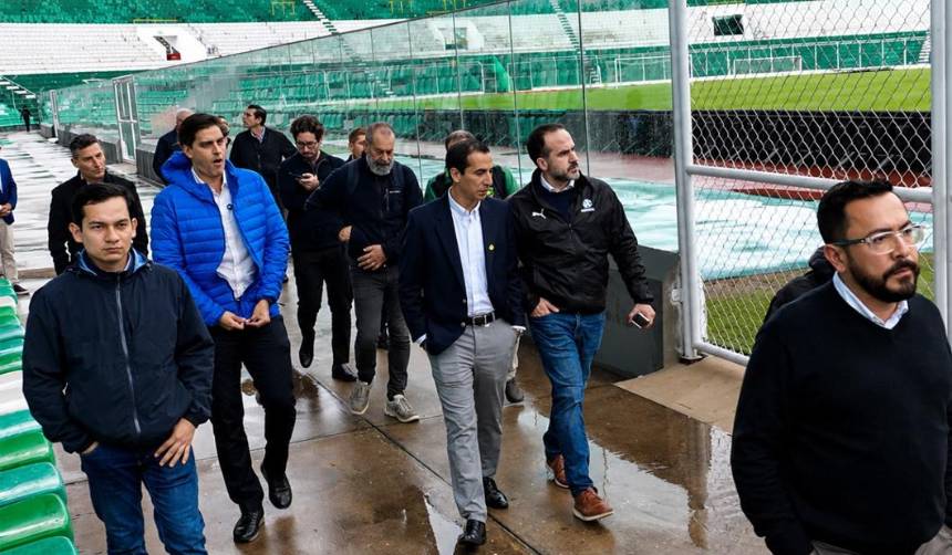 Comisión de Conmebol visitó el Tahuichi para evaluar su estado para la final de la Sudamericana
