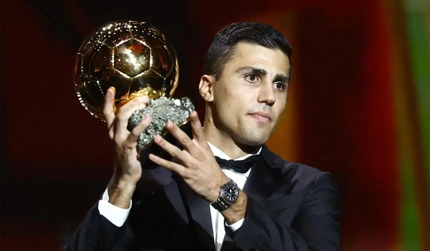 Esta es la lista de los 30 futbolistas candidatos para ganar el Balón de Oro 2025