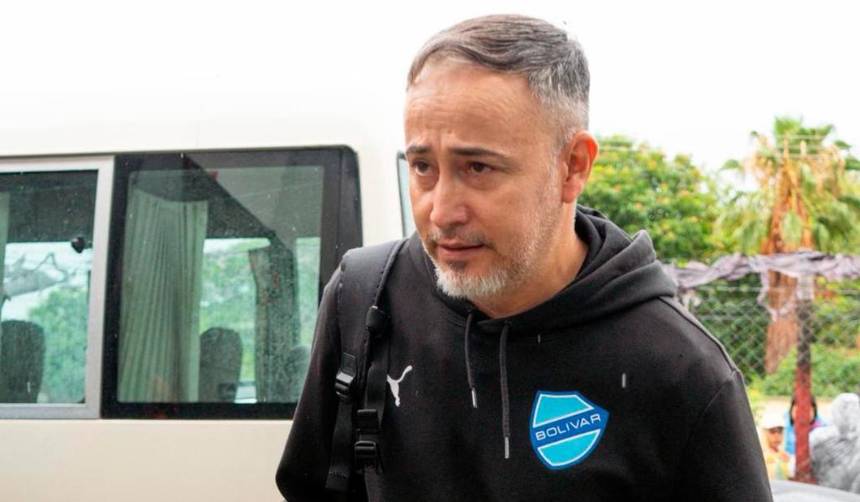 El picante post de Flavio Robatto tras el polémico arbitraje en duelo Blooming-Bolívar