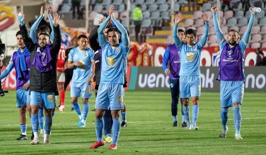 “Orgulloso de este Bolívar”, dice Claure tras avanzar a cuartos de la Copa