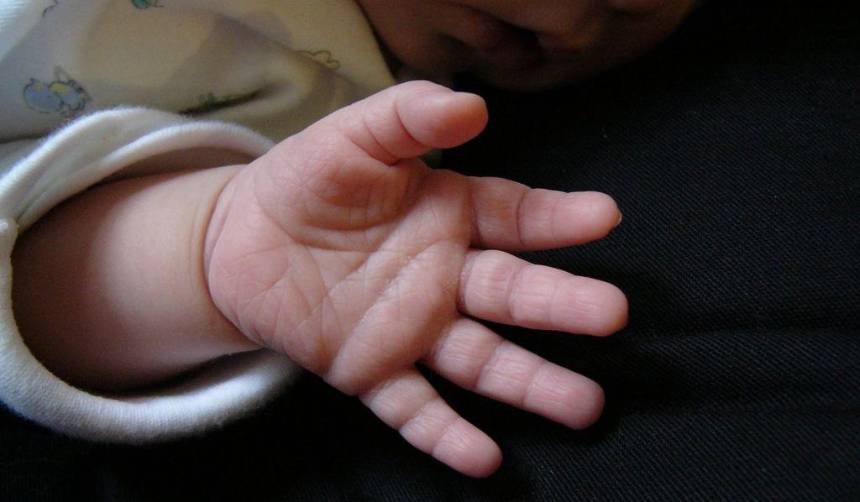 Compleja confusión en Potosí: Tuvieron que recurrir al ADN para definir quiénes eran las madres de dos recién nacidas