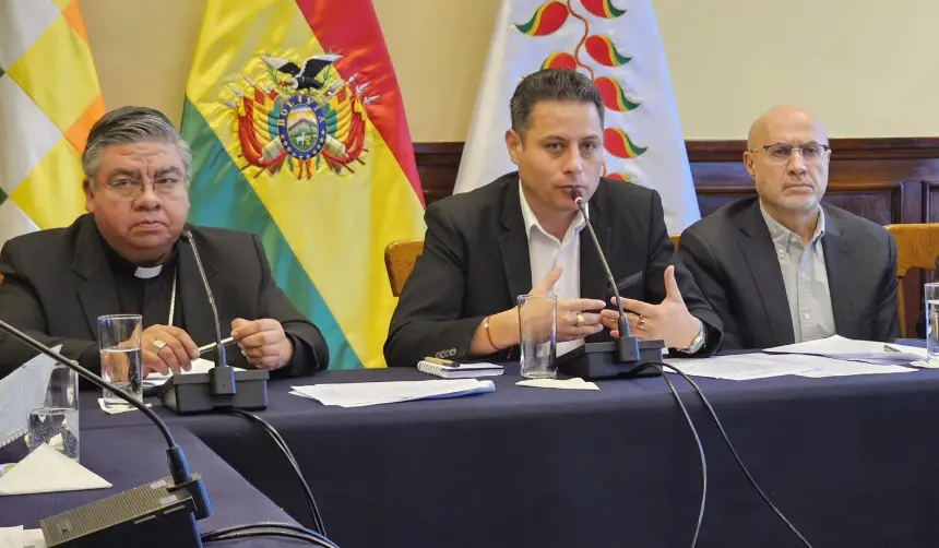 Diálogo: Primera reunión acordó gestiones para garantizar presencia de todos los dirigentes movilizados