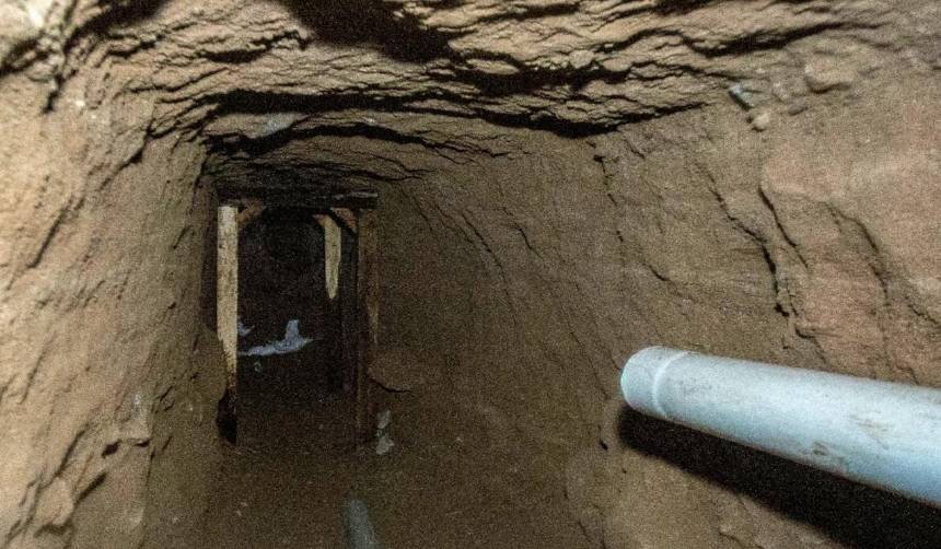 Albañil construyó túnel secreto para ver a su amante casada y y el marido de ella los descubrió