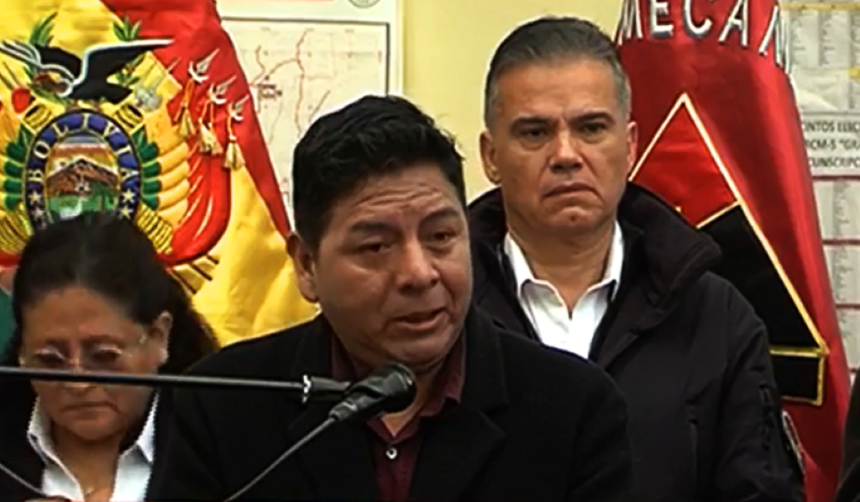 “Ya está hecho, no busquemos culpables”: Alcalde de Viacha denuncia desinformación sobre las explosiones