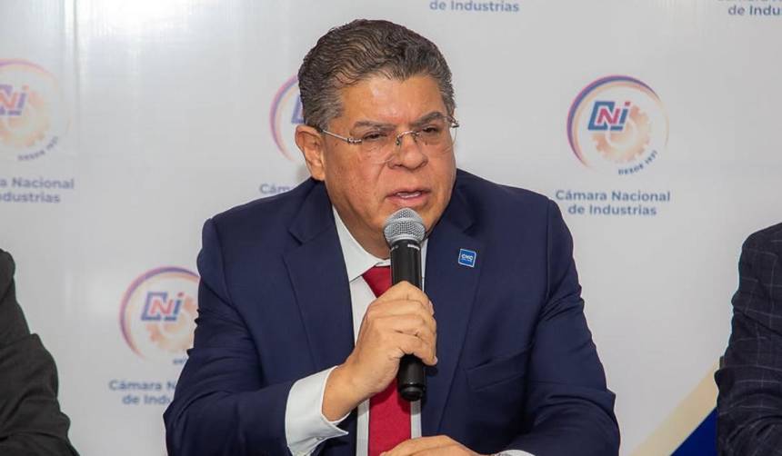 Cámara Nacional de Comercio rechaza legalizar autos ‘chutos’ y advierte “devaluación” del parque automotor