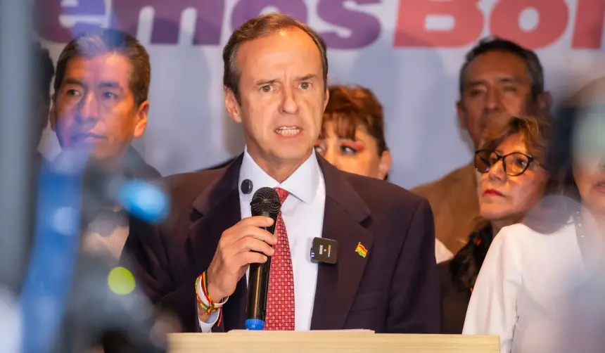 Tuto Quiroga: “El presidente electo es Rodrigo Paz y el PDC va a gobernar Bolivia”