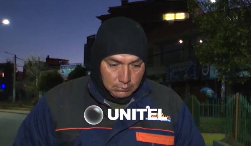 “Vine a pedir ayuda, pero me han cerrado las puertas”: Un chofer llegó caminando a La Paz desde la frontera con Perú