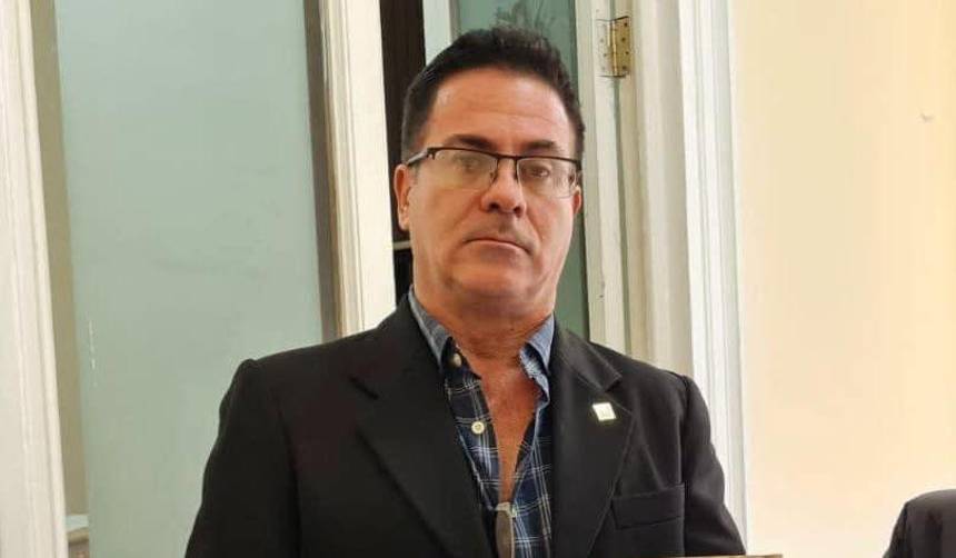 Urioste arriba a La Paz y se prepara para jurar este lunes como fiscal interino