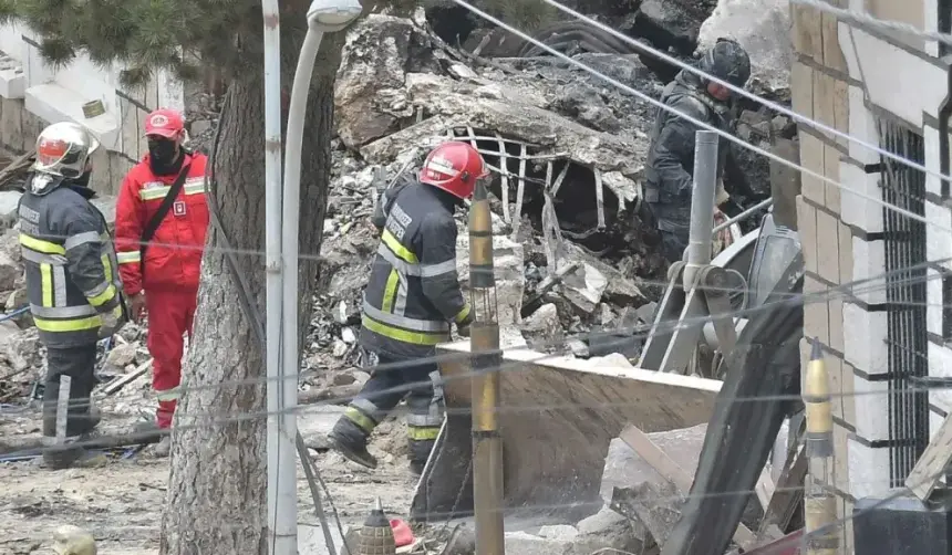 Cuantifican en Bs 5 millones los daños por las explosiones en Viacha: “Dos casas serán demolidas”, anuncia Justiniano