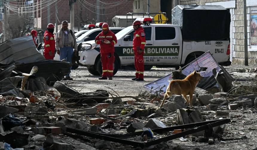 Viacha: Lara dice que antes de las explosiones un sargento y 10 soldados ingresaron con escobas a limpiar