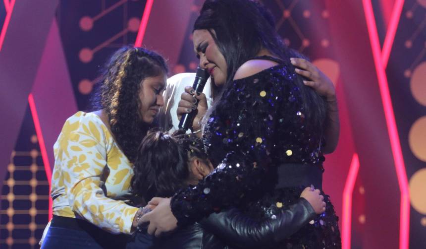 Nadie pudo contener las lágrimas: Alejandra Guzmán hizo llorar a todos con su gala