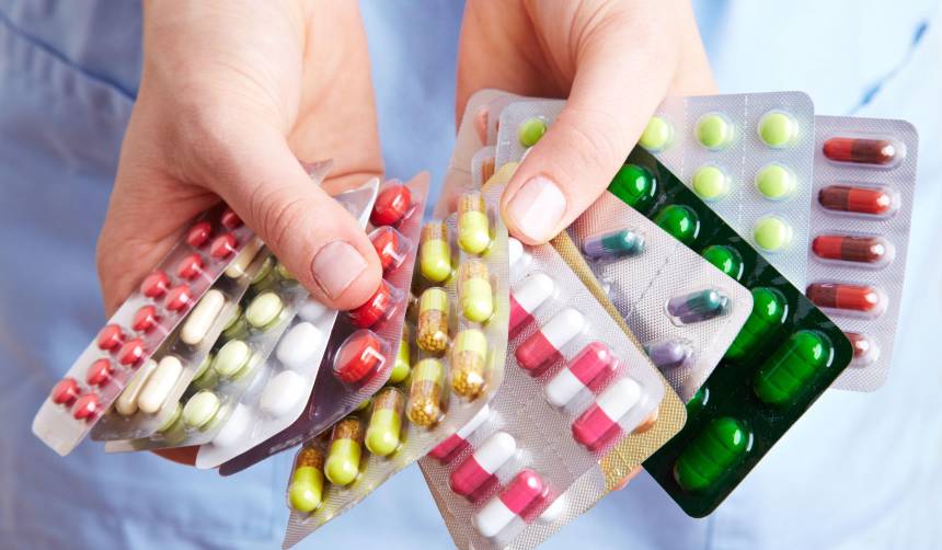 Farmacéuticos señalan que requieren $us 45 millones trimestrales para producir medicamentos