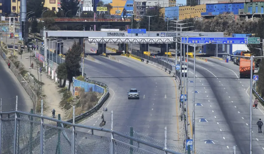 Vocero dice que “socializan” con bloqueadores el ‘corredor humanitario’ para el ingreso de alimento y medicinas a La Paz