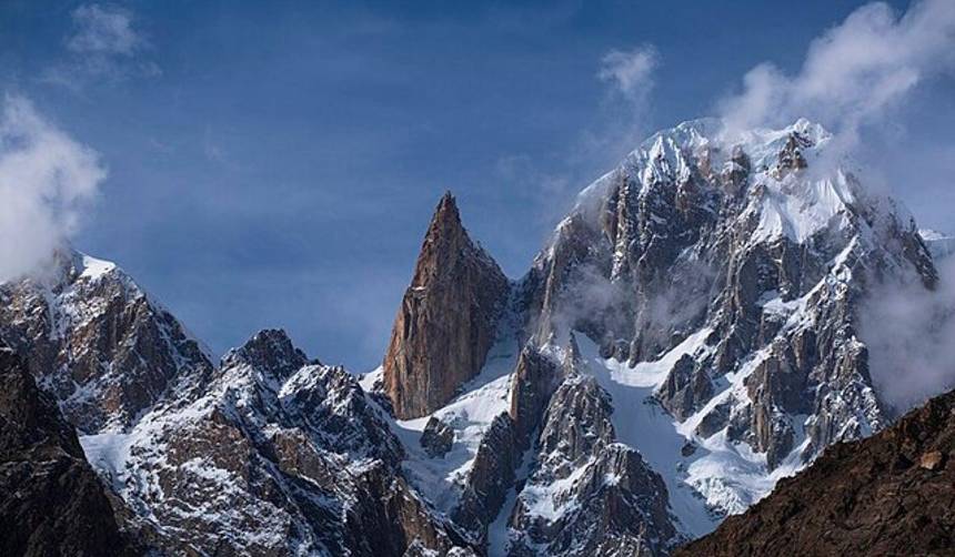 Hallan en un glaciar que se derrite el cuerpo de un hombre desaparecido hace 28 años