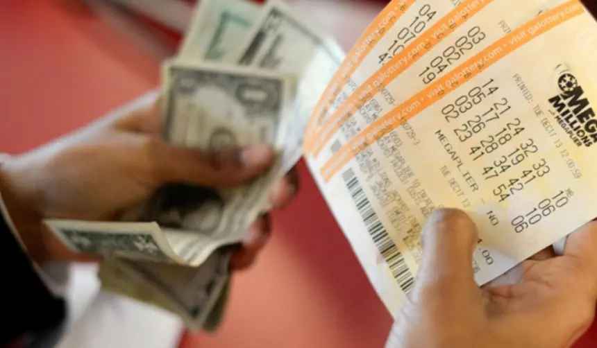 Se sacó la lotería el 2021 y le dijo a su esposa después de cuatro años, cuando ya no le quedaba nada