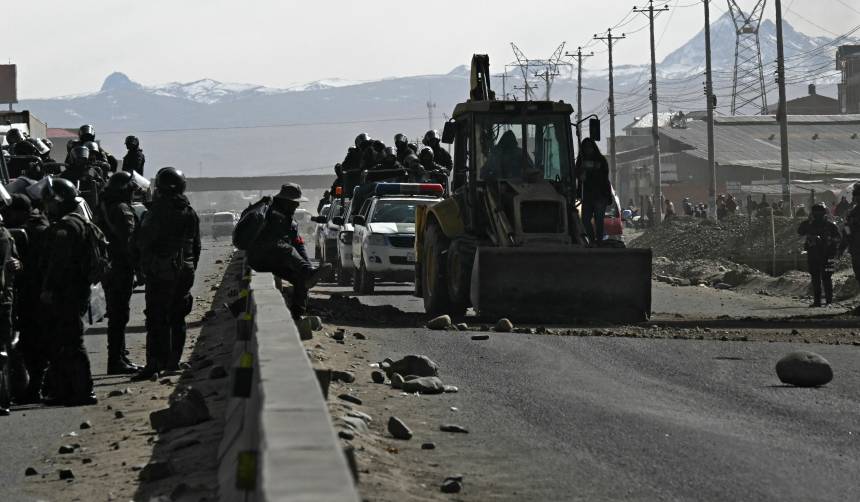 El “costo humano” de los bloqueos fue 22 fallecidos y 88 heridos, informa la Defensoría del Pueblo