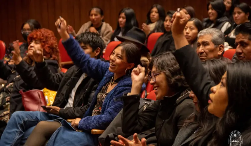 La UMSA abre camino a la igualdad y crea la primera Comisión de Género en la universidad pública