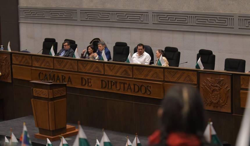 Ávila dice que llamó a Paz para “pedirle ayuda” y buscar otras opciones para elegir al fiscal interino