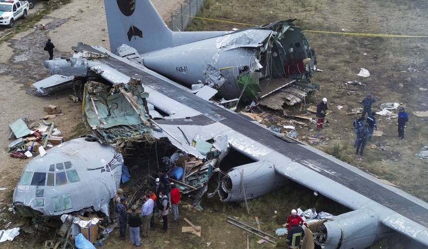 Senado aprueba minuta para pedir al Ejecutivo investigación “inmediata y transparente” sobre el accidente aéreo en El Alto 