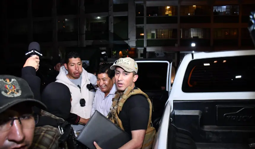 Fiscalía imputa formalmente a exministro Edgar Montaño por tres delitos; se espera fecha y hora para su audiencia