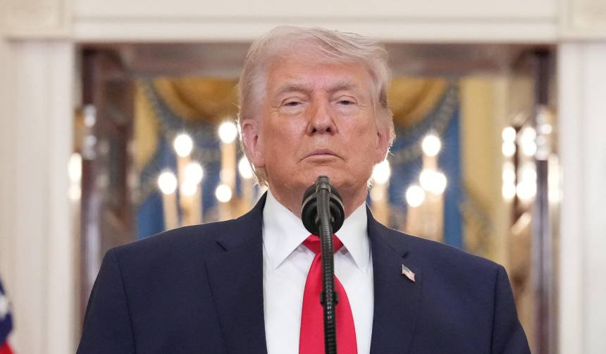 Petróleo: Trump urge a otros países a mostrar “coraje” y “ocuparse” del estrecho de Ormuz 