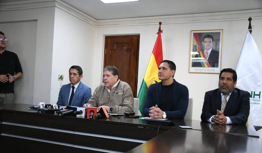 Tras la intervención a YPFB y ANH, hallan 600 usuarios irregulares: “No seguiremos trabajando con delincuentes”
