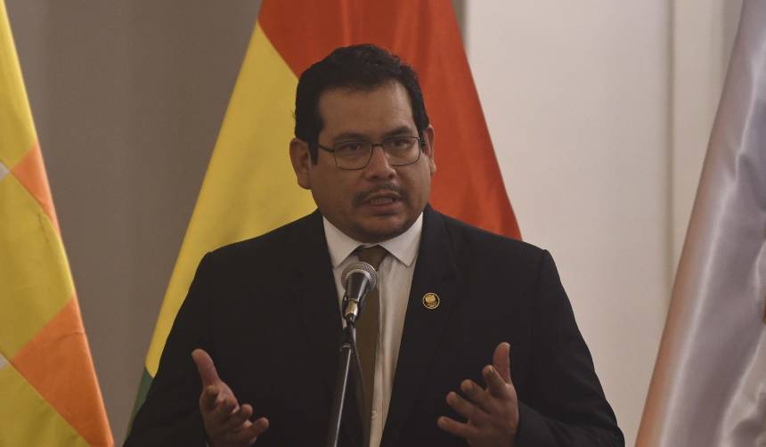 “Se espera que se profundicen cambios al Ministerio Público”, dice presidente de Diputados tras posesión de fiscales