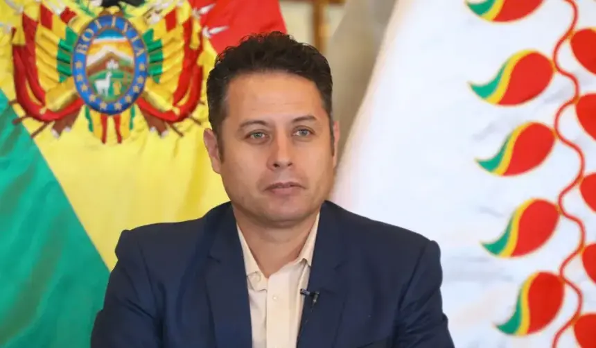 Lara al fiscal general interino: “Su misión es limpiar la corrupción en la Fiscalía”