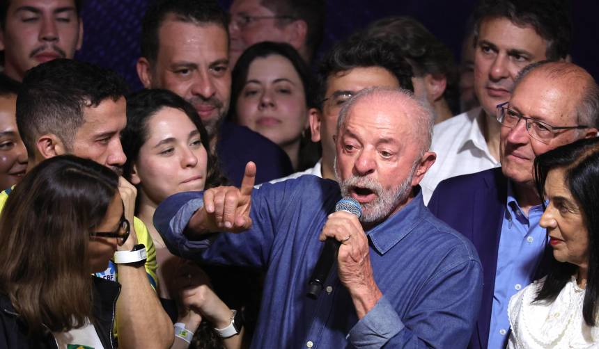 Brasil: Partido Liberal de Flávio Bolsonaro reconoce la victoria de Lula 