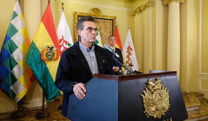 Paz sobre Estado de excepción: “La nueva ley faculta a las FFAA, al Gobierno y al Parlamento a cumplir la Constitución y eso es un mandato”