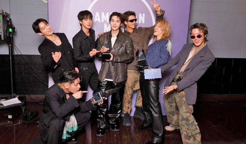 BTS se lleva el máximo galardón como Artista del Año en AMAs y logra la victoria en todas sus nominaciones