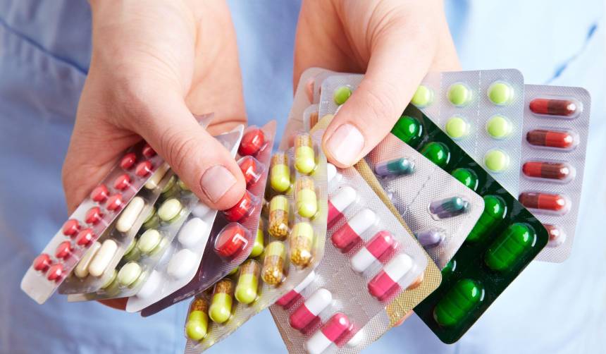 Familiares de pacientes con cáncer denuncian alza en el precio de los medicamentos
