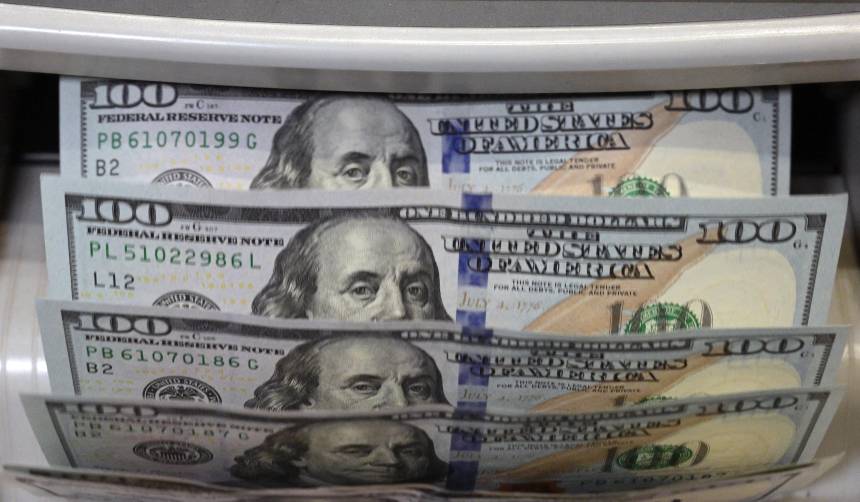 Nueva caída pronunciada del dólar: La cotización para este miércoles es de Bs 10,15