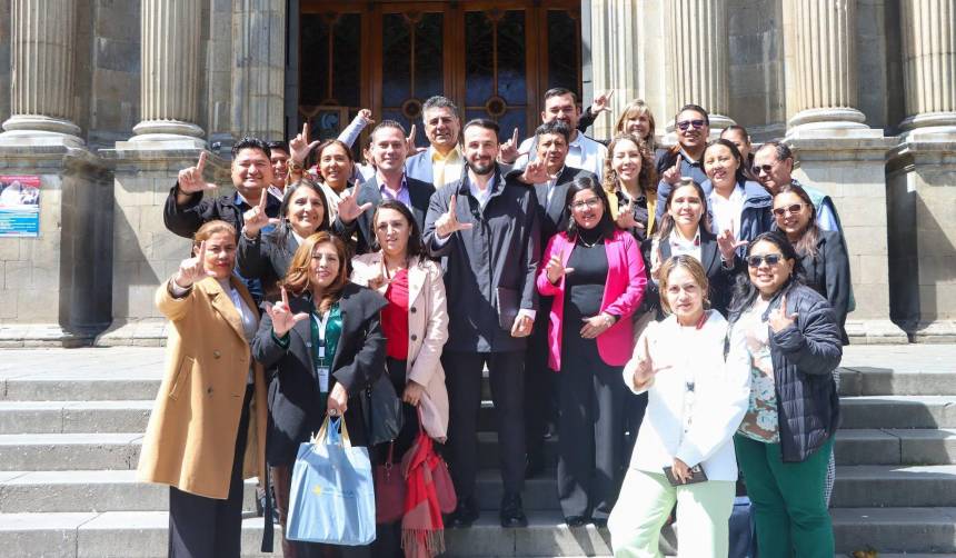 Tuto, Velasco, legisladores y militantes celebran en La Paz el primer año de Libre como partido