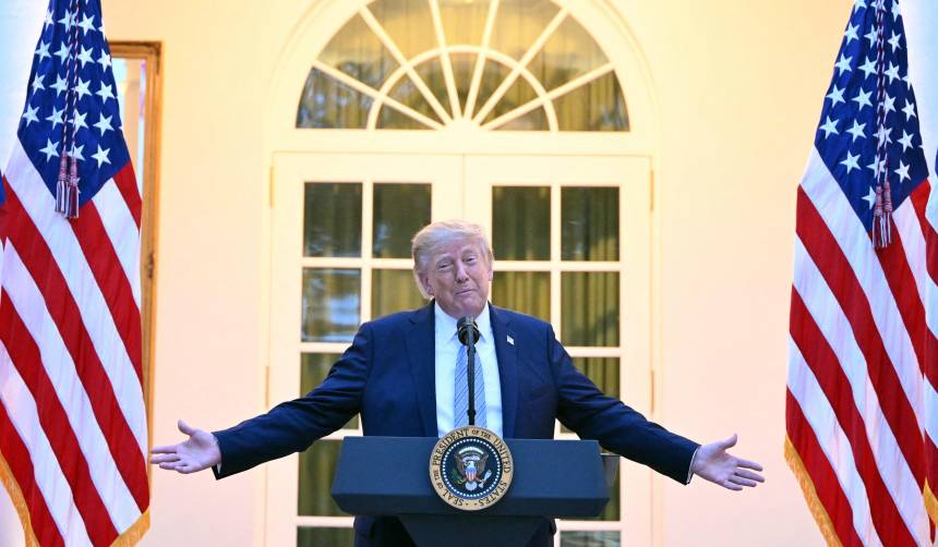 Trump dice que no tolerará intentos de frenar el desarrollo de la IA