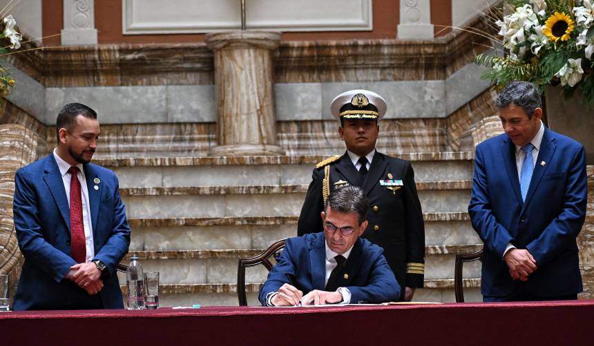 Paz promulga Ley de Depósitos Judiciales: “Los fondos no reclamados reforzarán la Justicia”