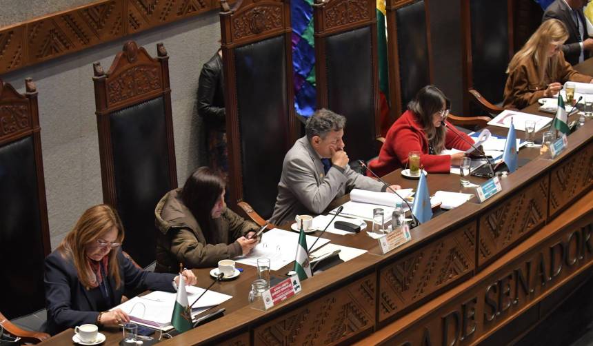 Senado remite a comisión proyecto que modifica la Ley del Ministerio Público
