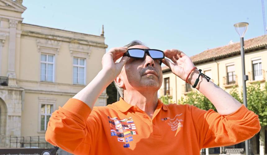 La historia del cazador de eclipses: 32 años tras la sombra de la luna