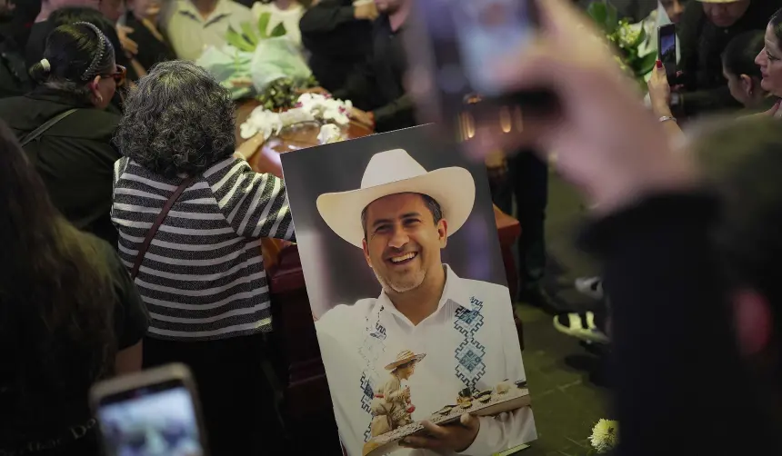 Imágenes sensibles: Así fue el ataque de los sicarios que mataron a un alcalde en México