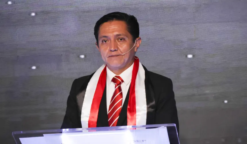 Elecciones: Pavel Aracena hace conocer sus propuestas en caso de ser elegido presidente