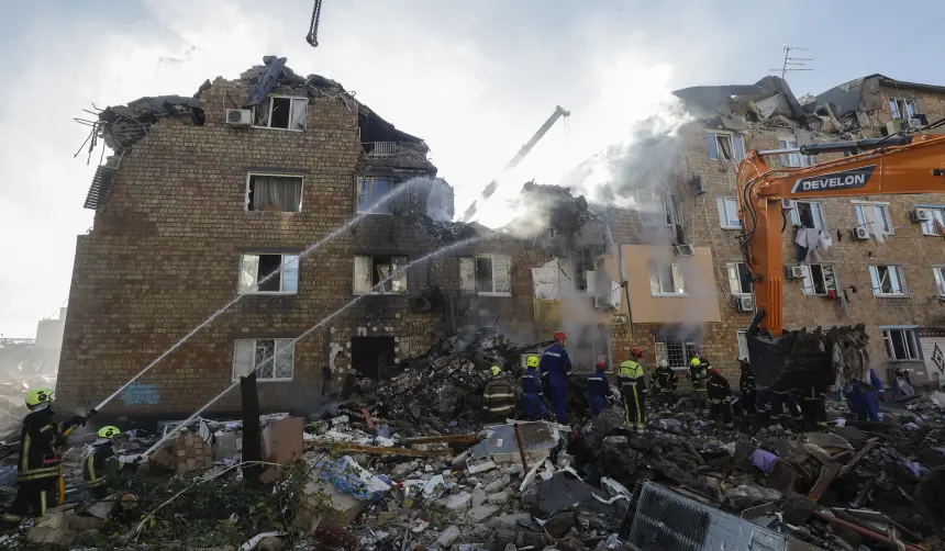 Rusia ataca con bombas guiadas emplazamiento brigada mecanizada ucraniana en Pokrovsk