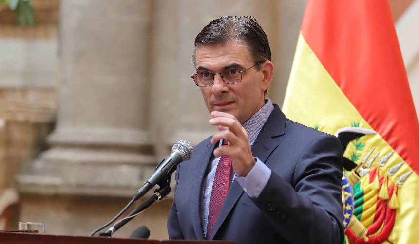 Gobierno anuncia la creación de un ‘consejo económico y social’ en medio de los bloqueos