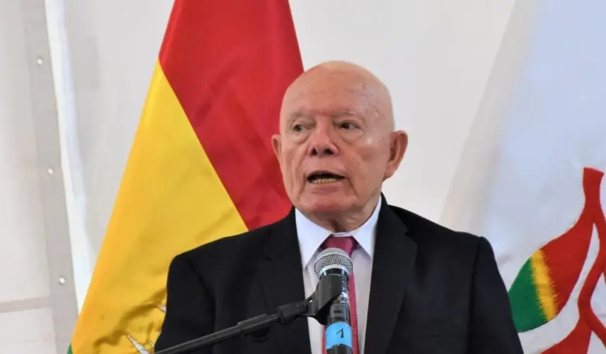 Tras baja médica, Hassenteufel retoma sus funciones en el TSE a 20 días de las elecciones