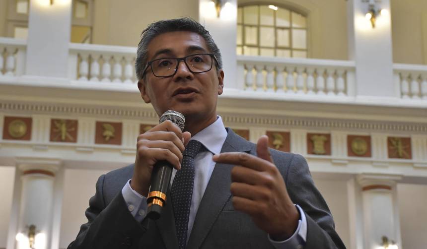 Gobierno agiliza desembolso de Bs 380 millones por IDH y regalías para regiones