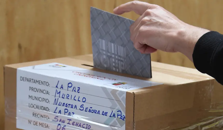 “Hay un voto oculto que podría estar incidiendo en al menos 2% en los resultados totales”, dice encuestadora sobre indecisos